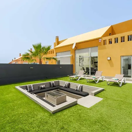 Krystele Caleta De Fuste