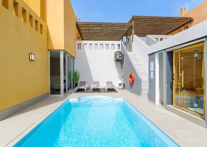 Krystele كاليتا ذي فوستي